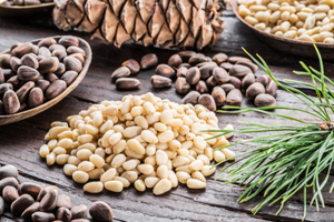 article-benefits-of-eating-pine-nuts