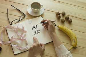 article-tips-to-eat-less