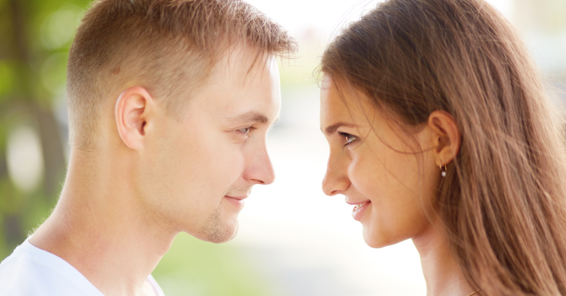 Signs She Is Secretly Attracted To You Quiz