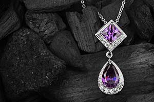 Gemstone Quiz: What Gemstone Are You?